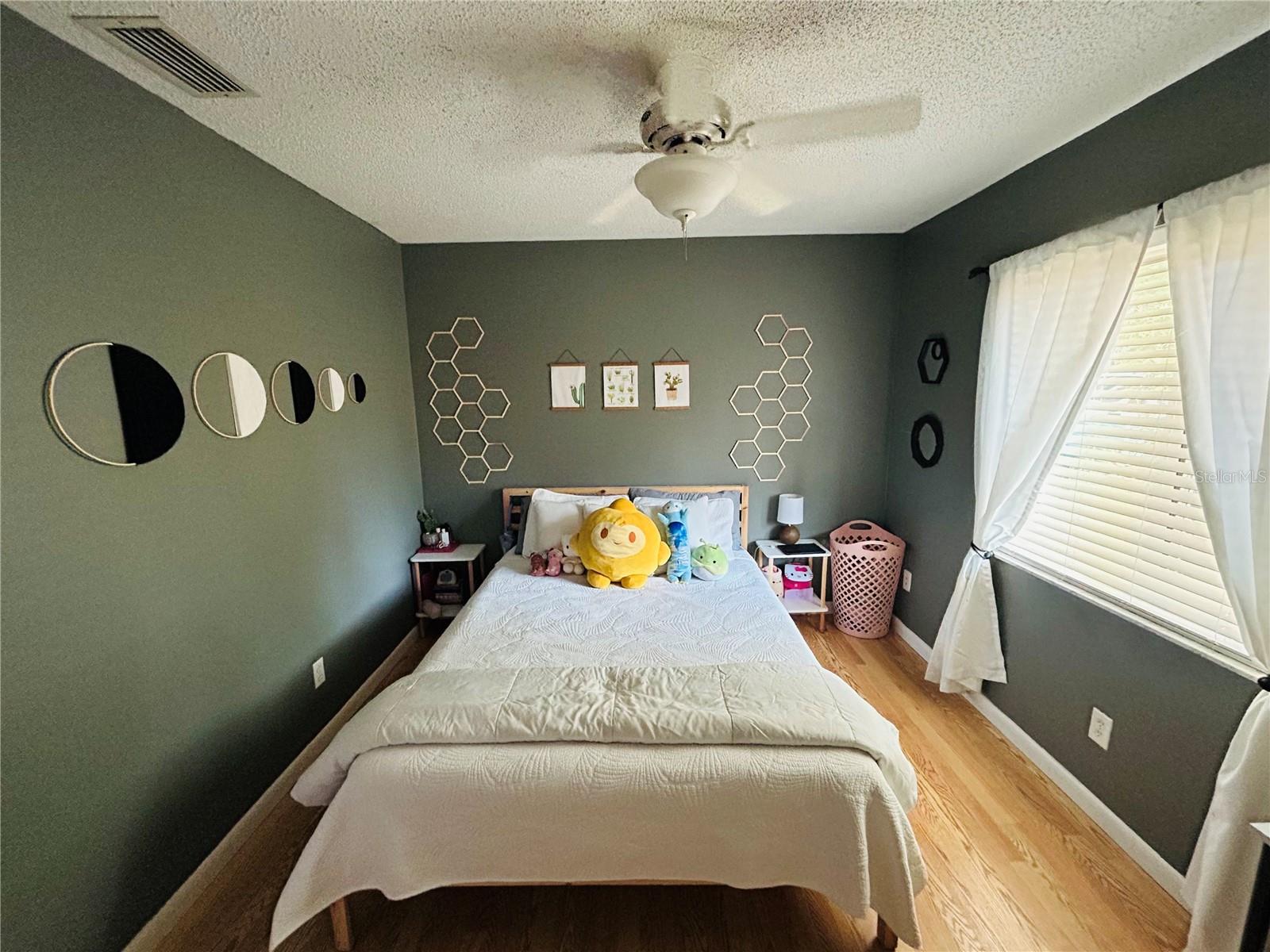 Image 16 of 36 For 2056 59th Way N