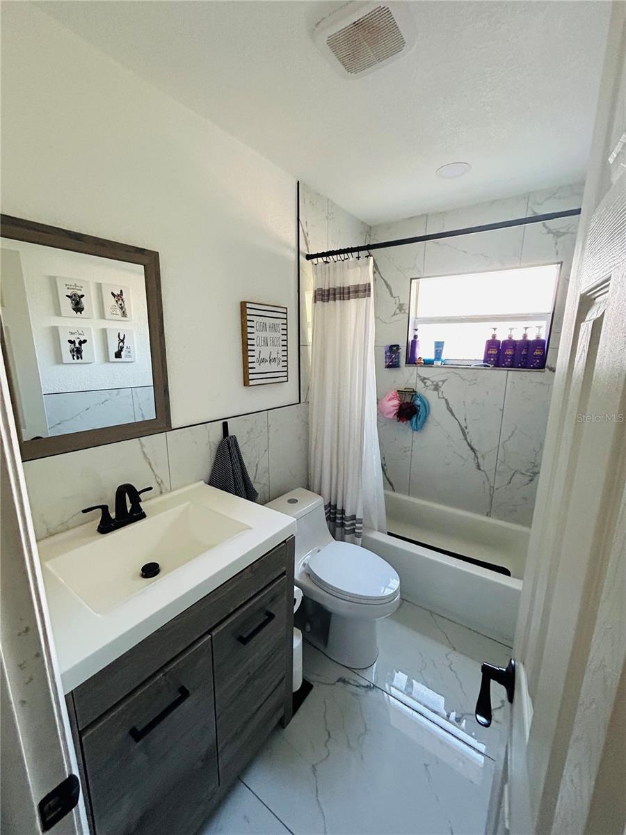 Image 21 of 36 For 2056 59th Way N