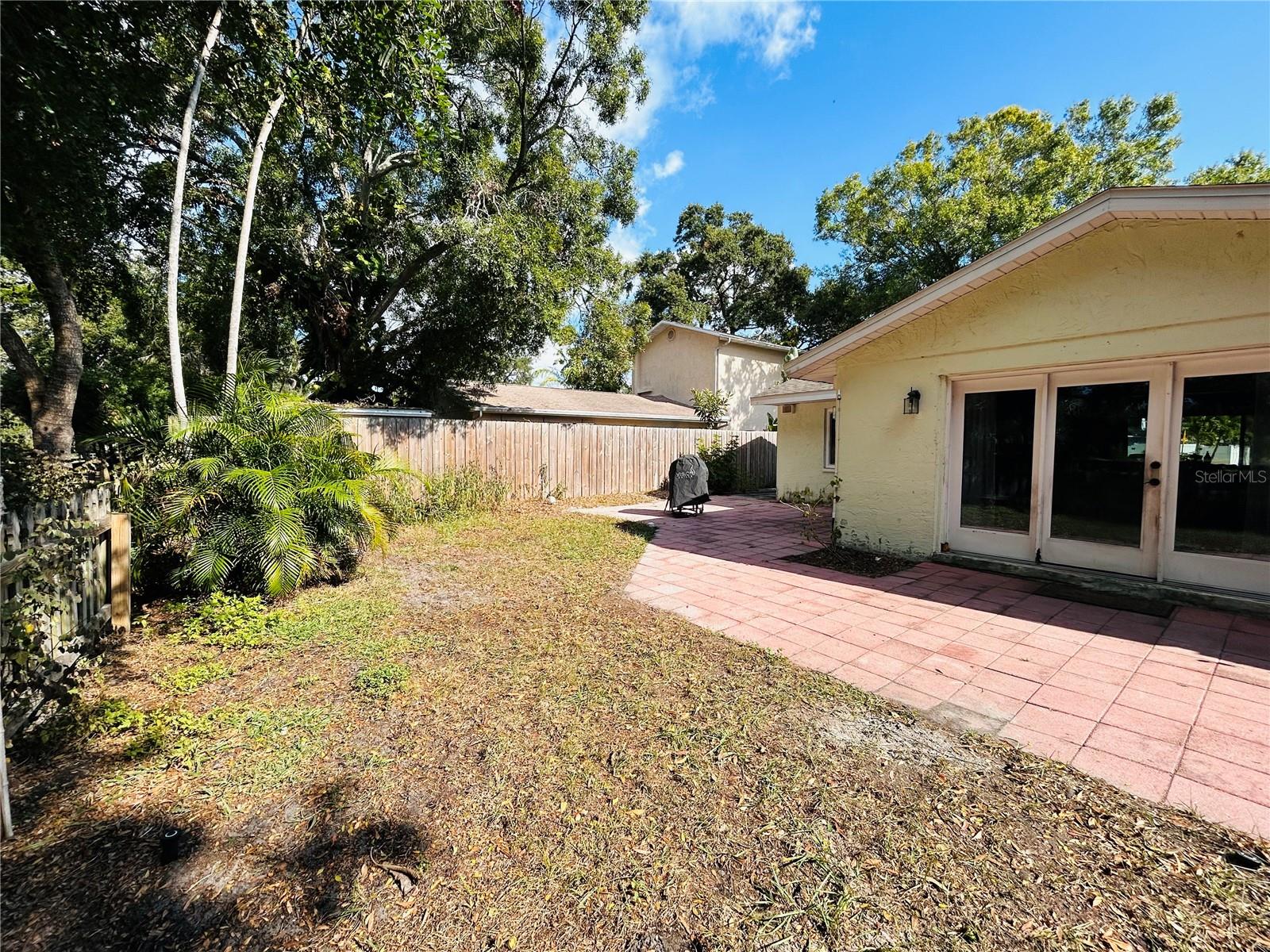 Image 26 of 36 For 2056 59th Way N