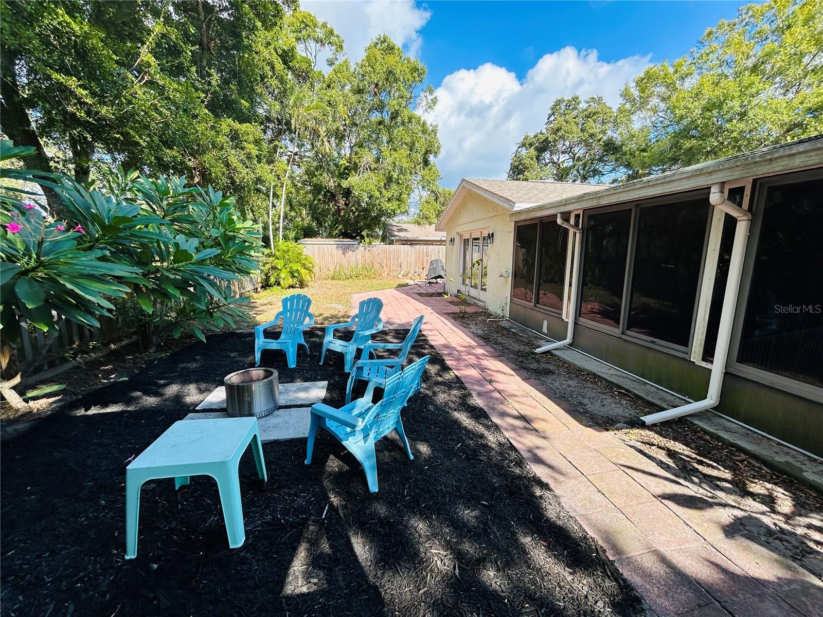 Image 29 of 36 For 2056 59th Way N