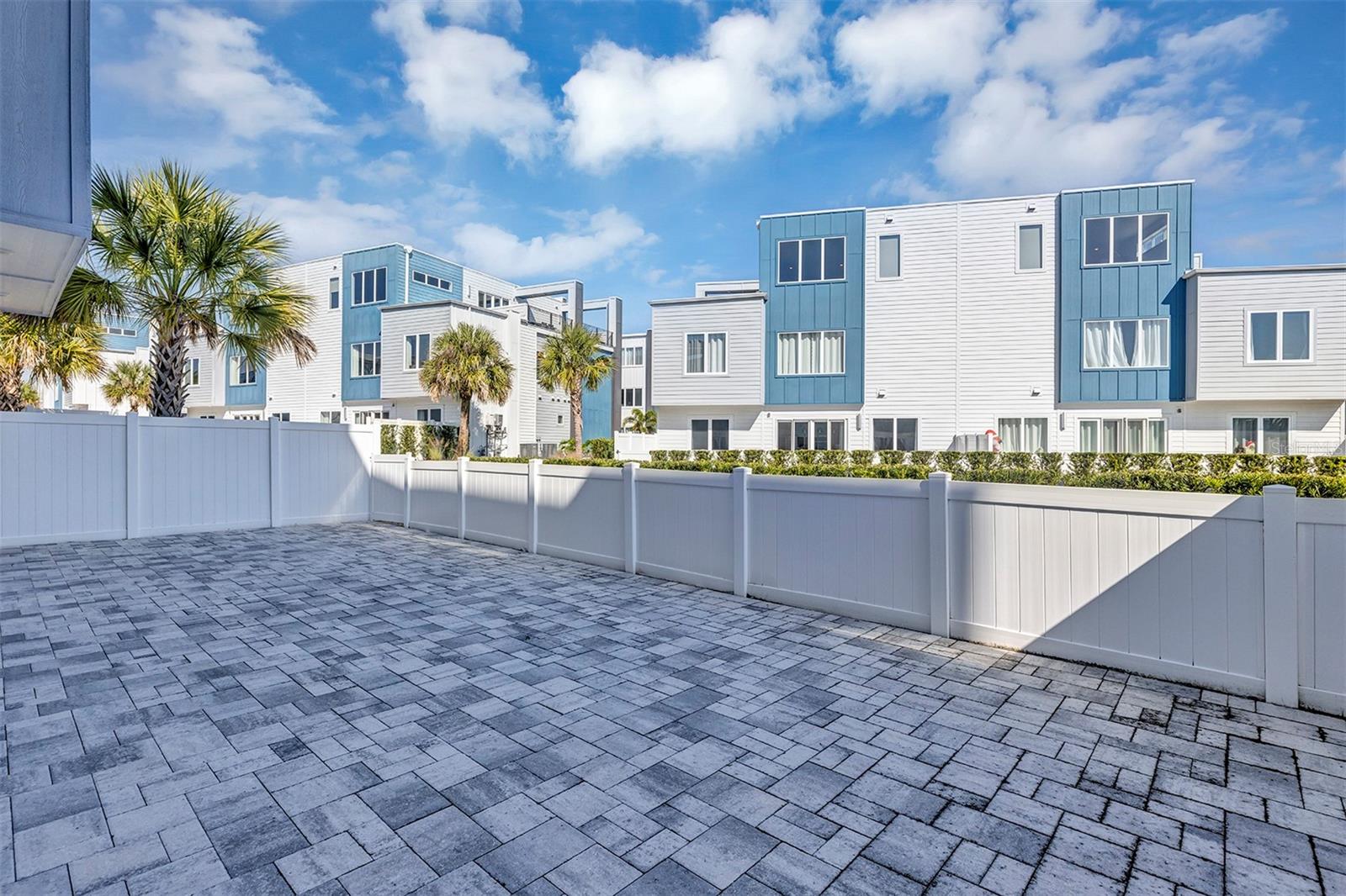 Image 30 of 54 For 7770 Sandy Ridge Drive 129