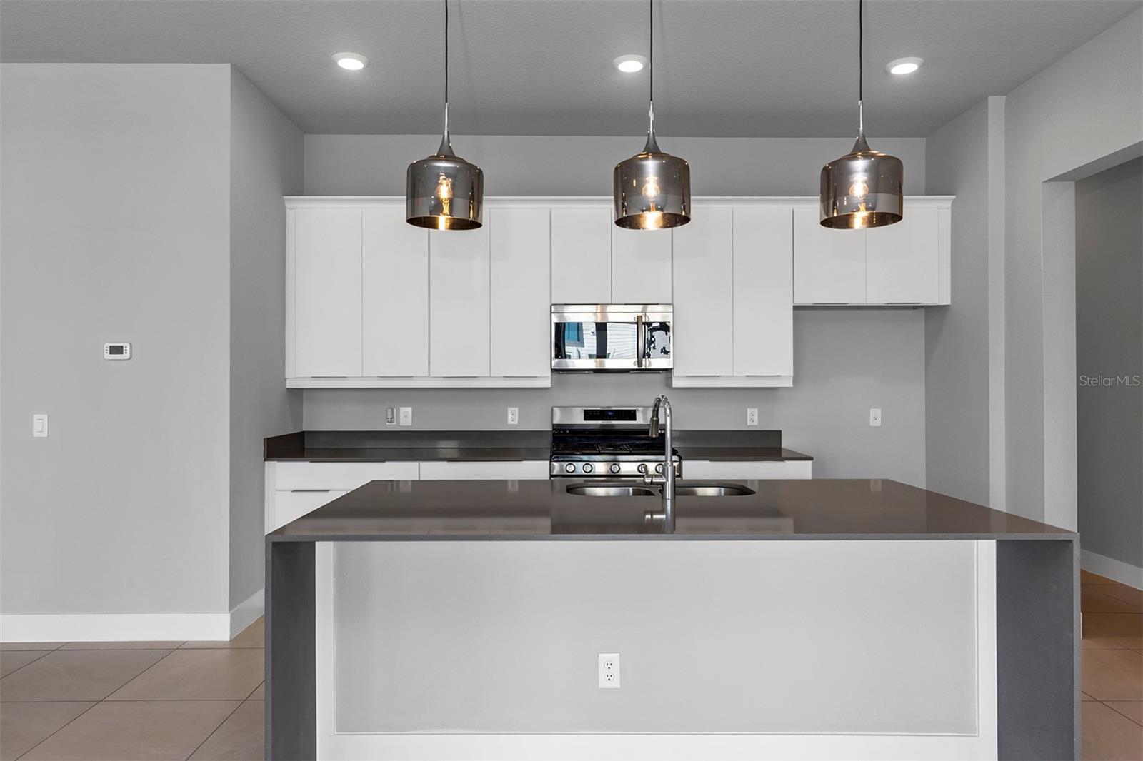 Image 7 of 54 For 7770 Sandy Ridge Drive 129