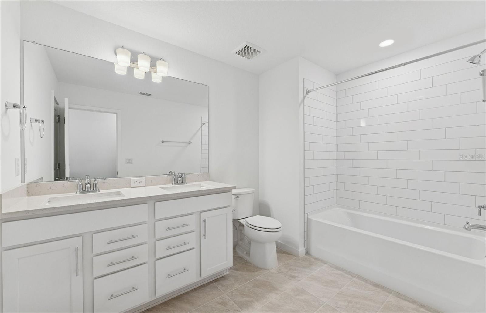 Image 16 of 26 For 36877 Rio Grande Drive