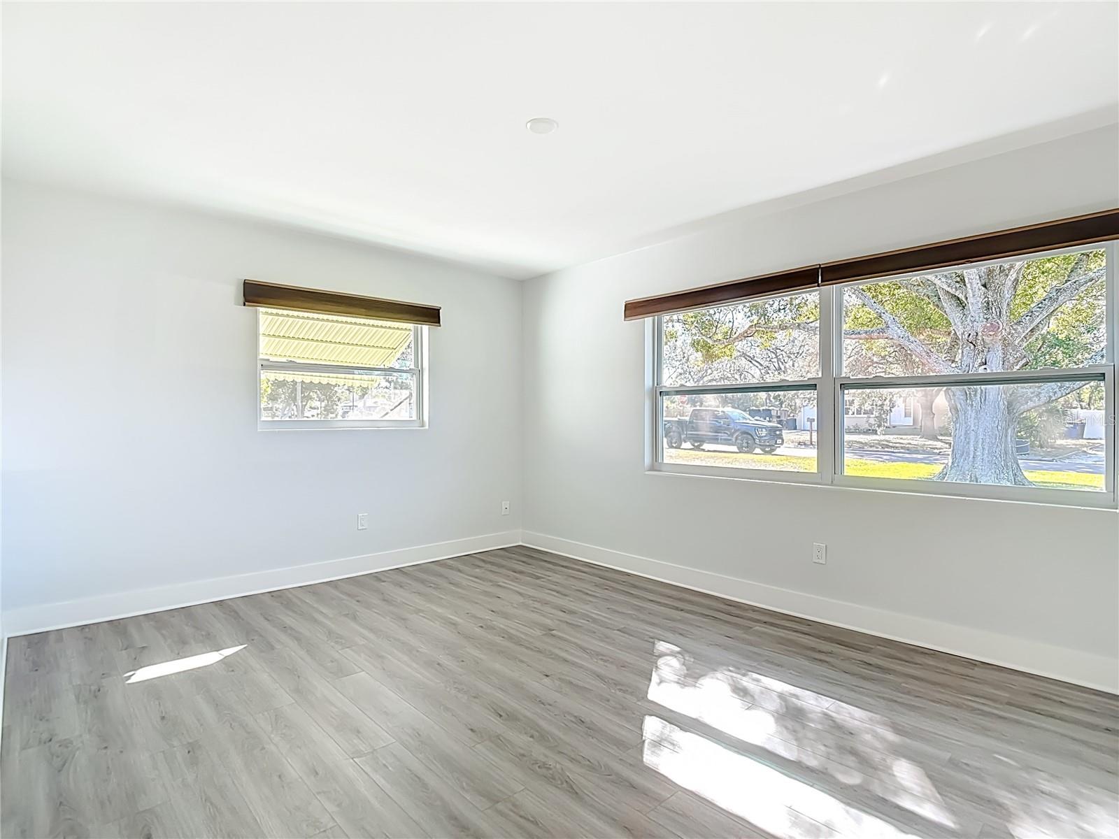 Image 13 of 37 For 1432 Pine Street