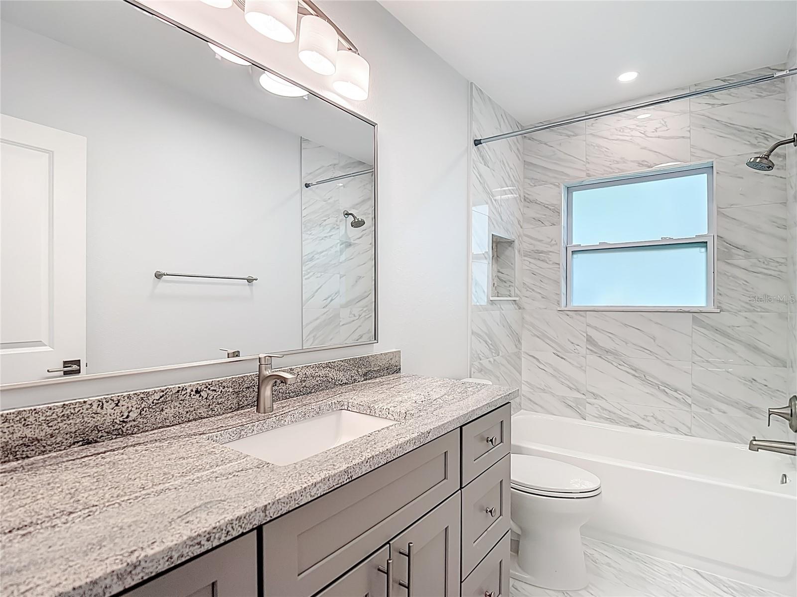 Image 15 of 37 For 1432 Pine Street