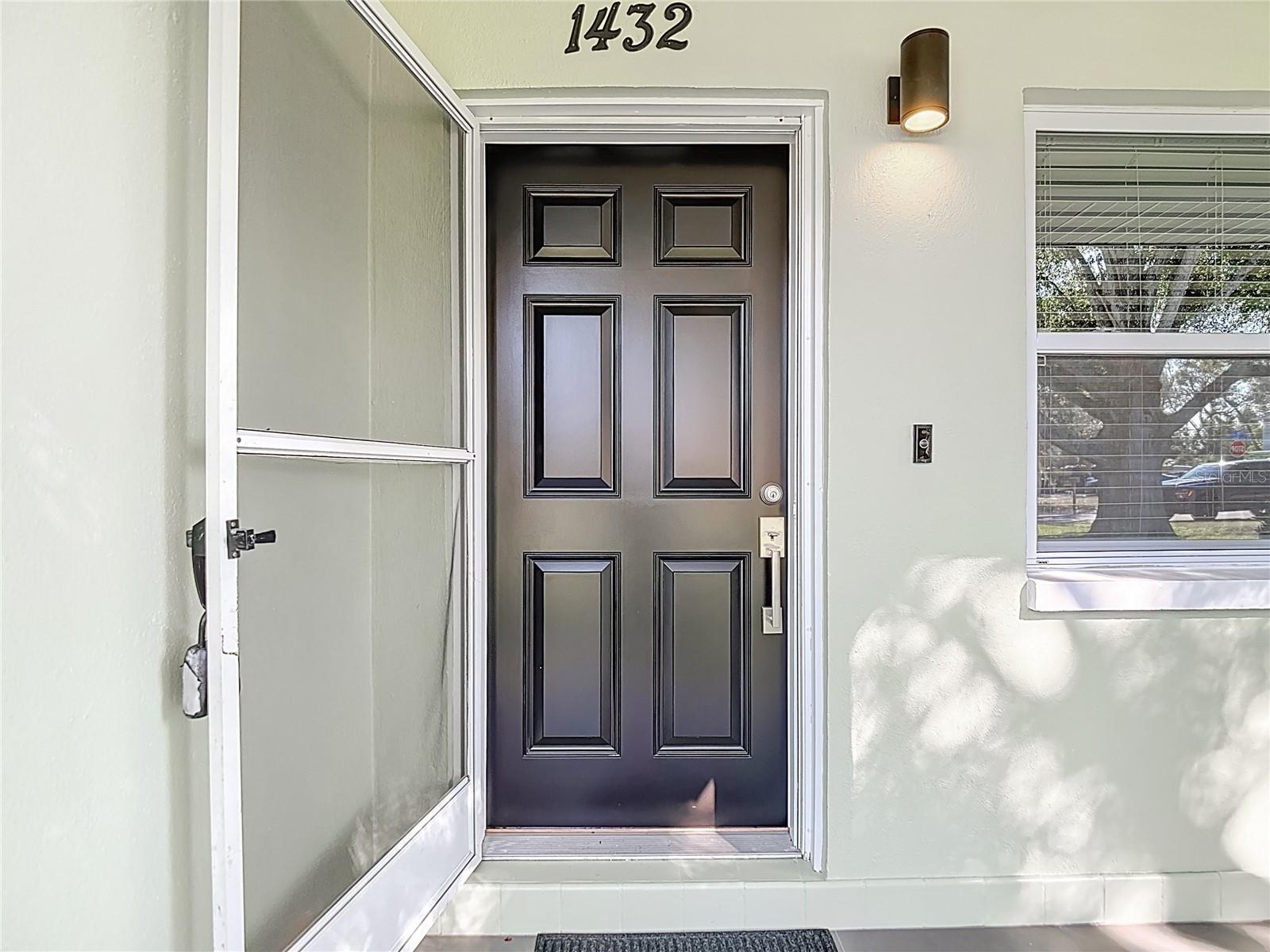 Image 2 of 37 For 1432 Pine Street