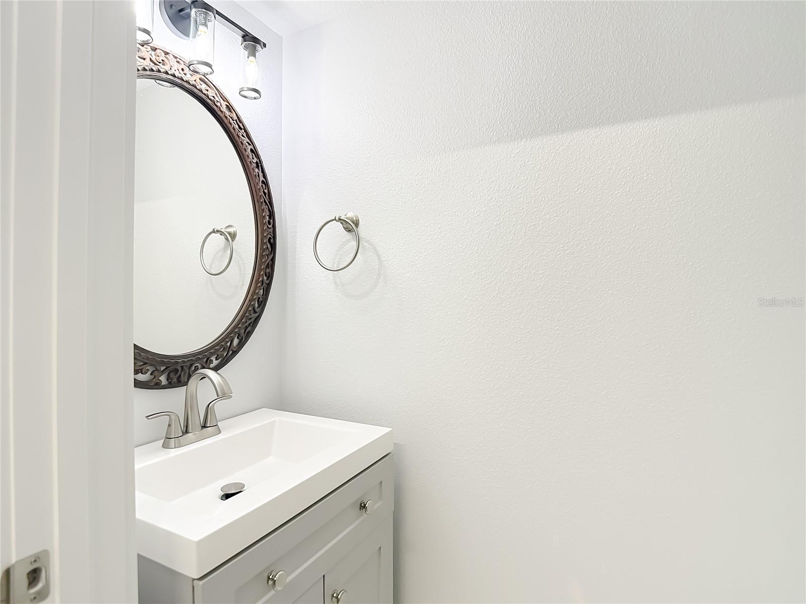 Image 29 of 37 For 1432 Pine Street