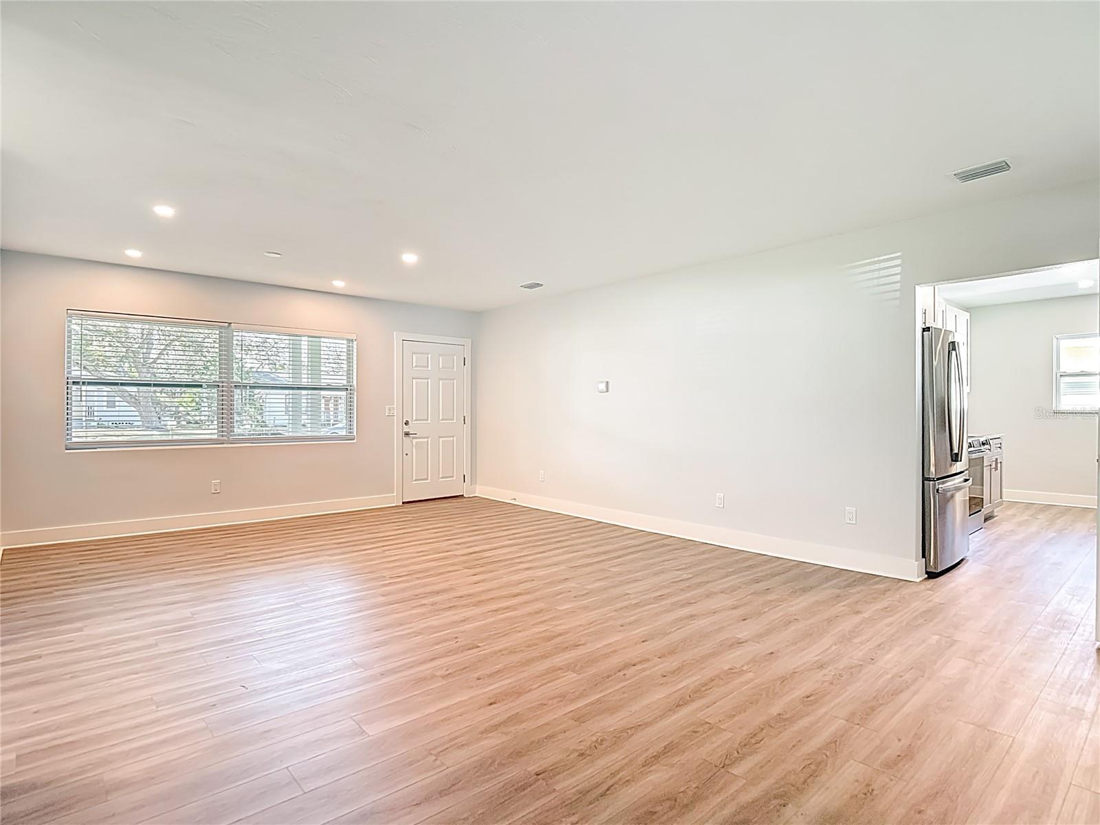 Image 5 of 37 For 1432 Pine Street