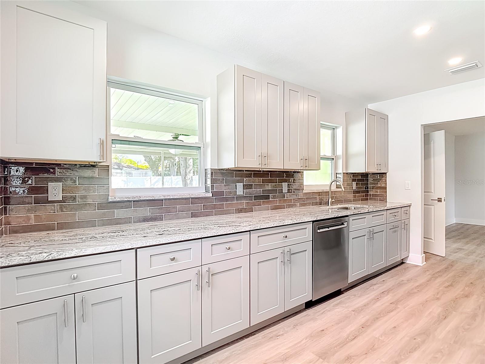 Image 8 of 37 For 1432 Pine Street