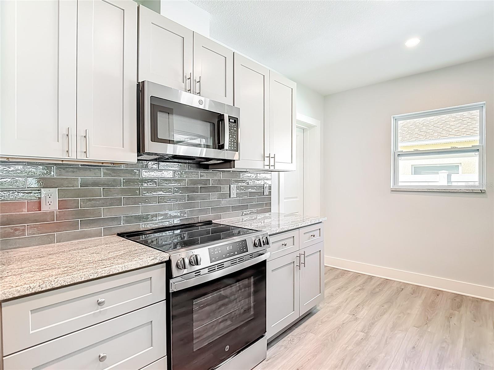 Image 9 of 37 For 1432 Pine Street