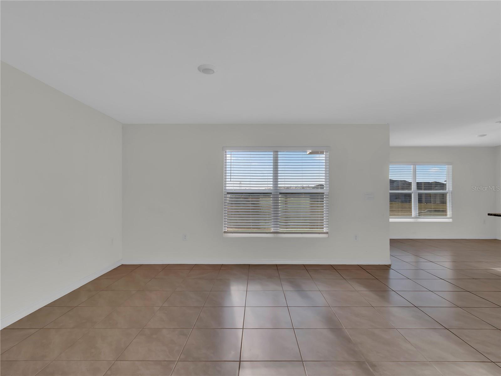 Image 16 of 43 For 16645 Mosaic Oar Drive