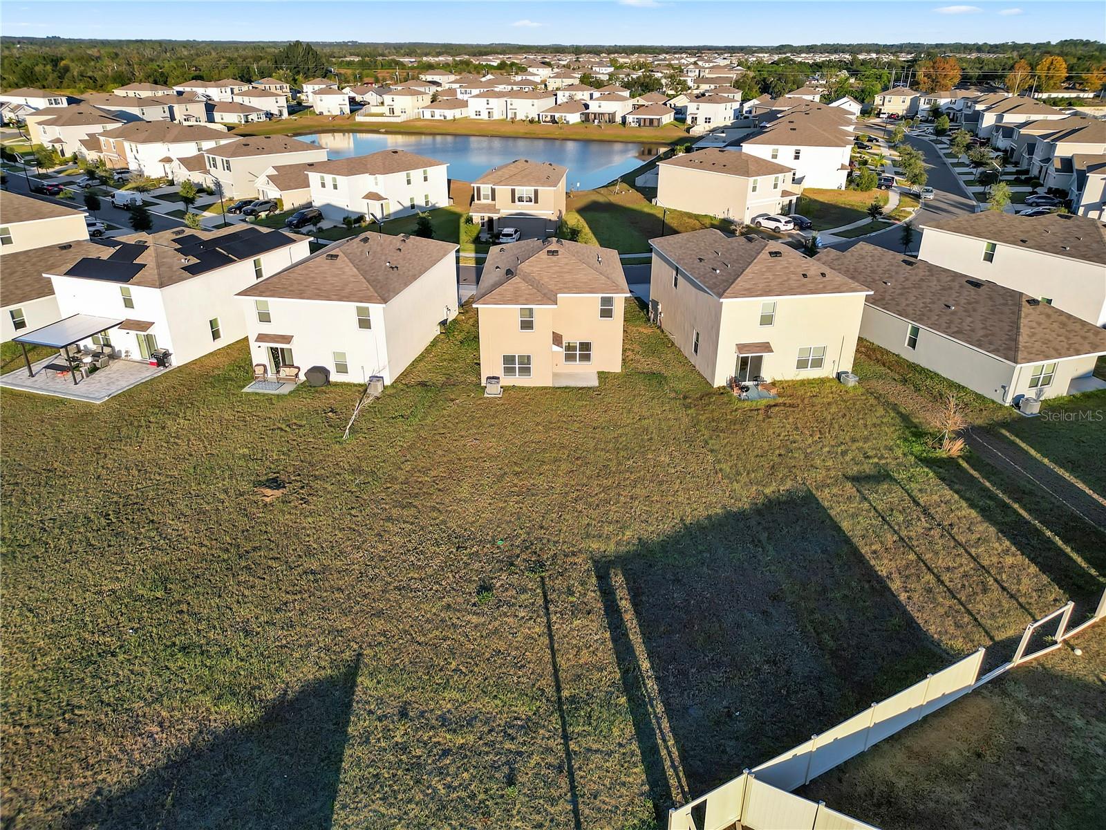 Image 35 of 43 For 16645 Mosaic Oar Drive