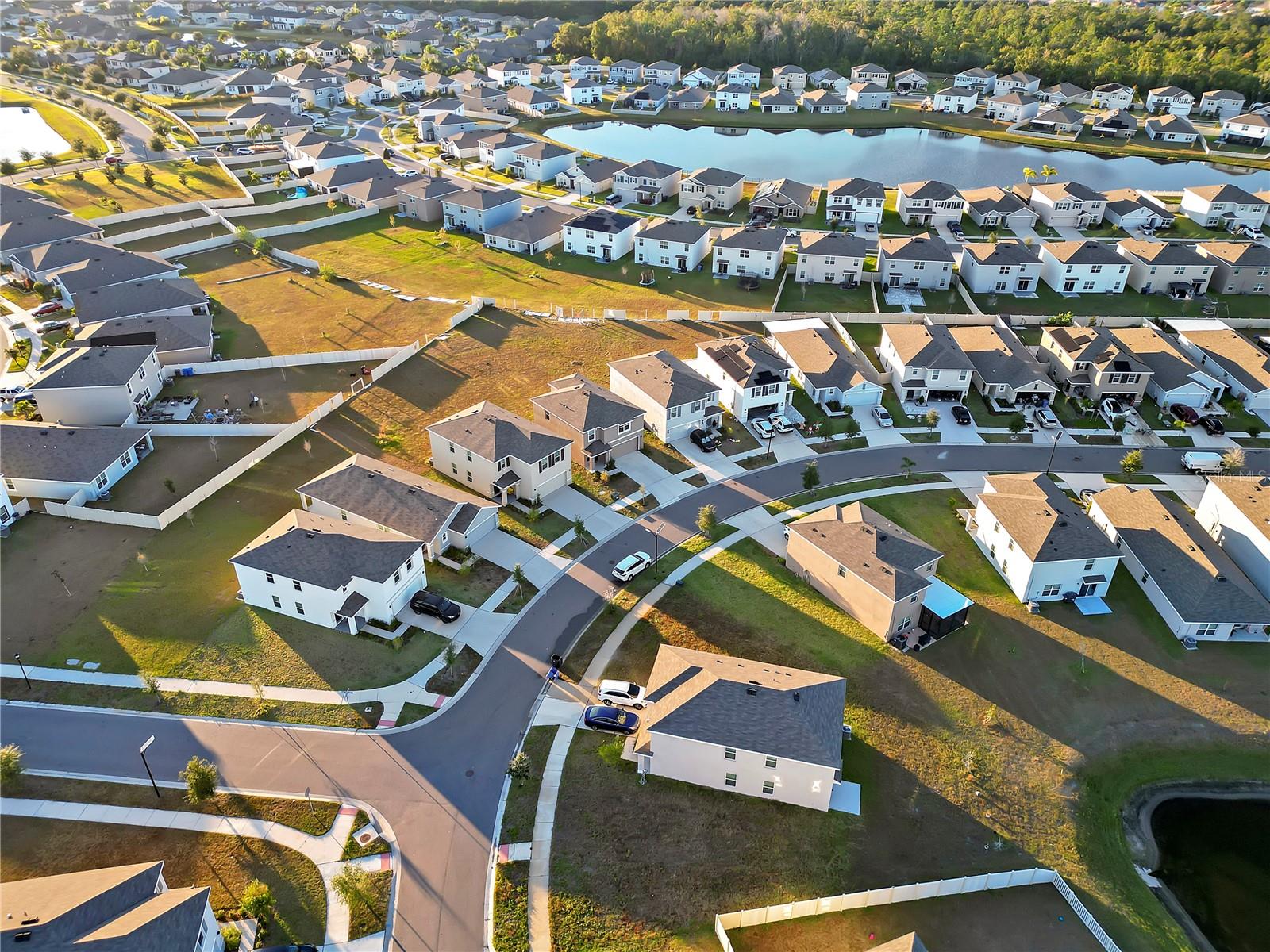 Image 38 of 43 For 16645 Mosaic Oar Drive