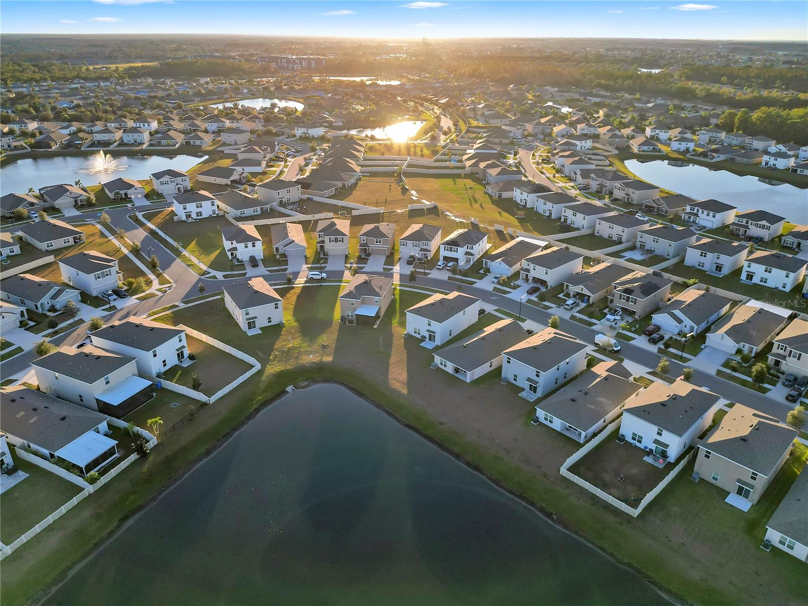 Image 40 of 43 For 16645 Mosaic Oar Drive