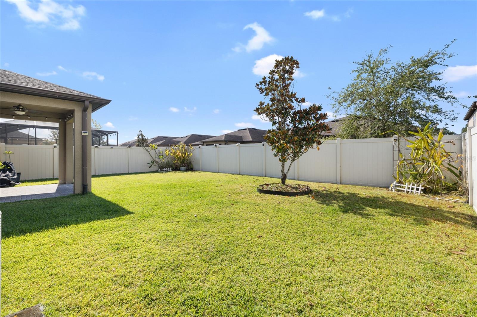 Image 28 of 37 For 5003 Wabash Place