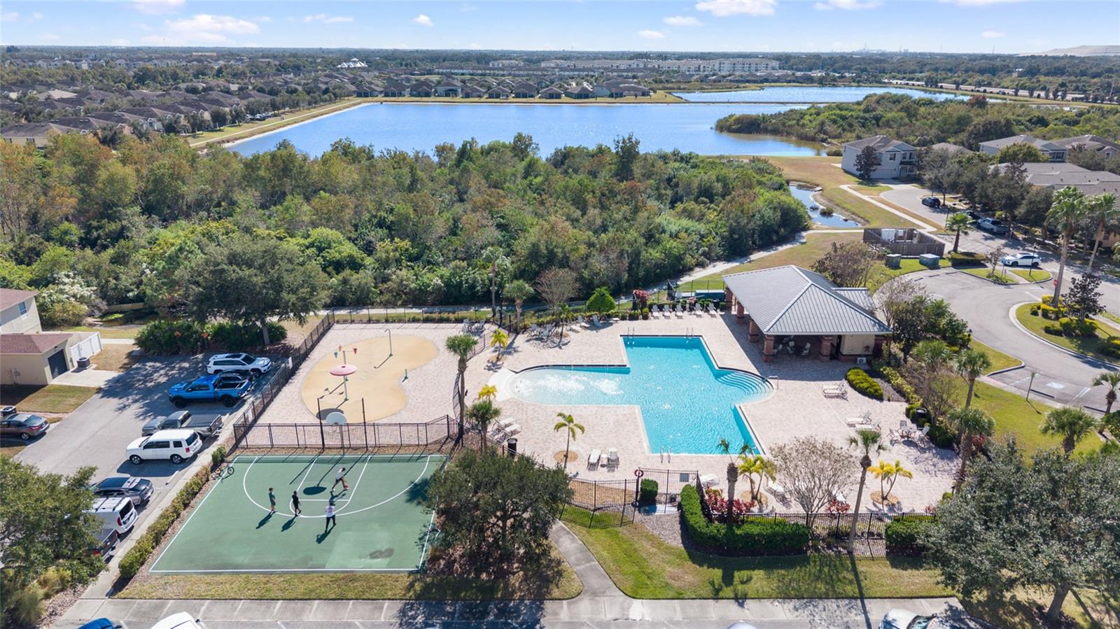 Image 33 of 37 For 5003 Wabash Place