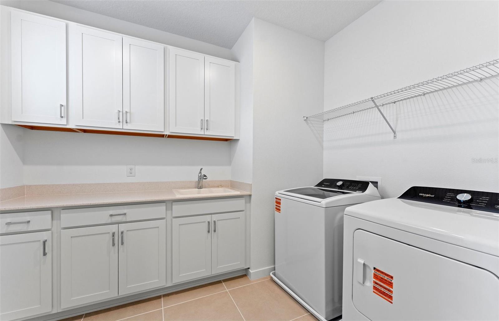 Listing photo id 19 for 37392 Gunnison Drive