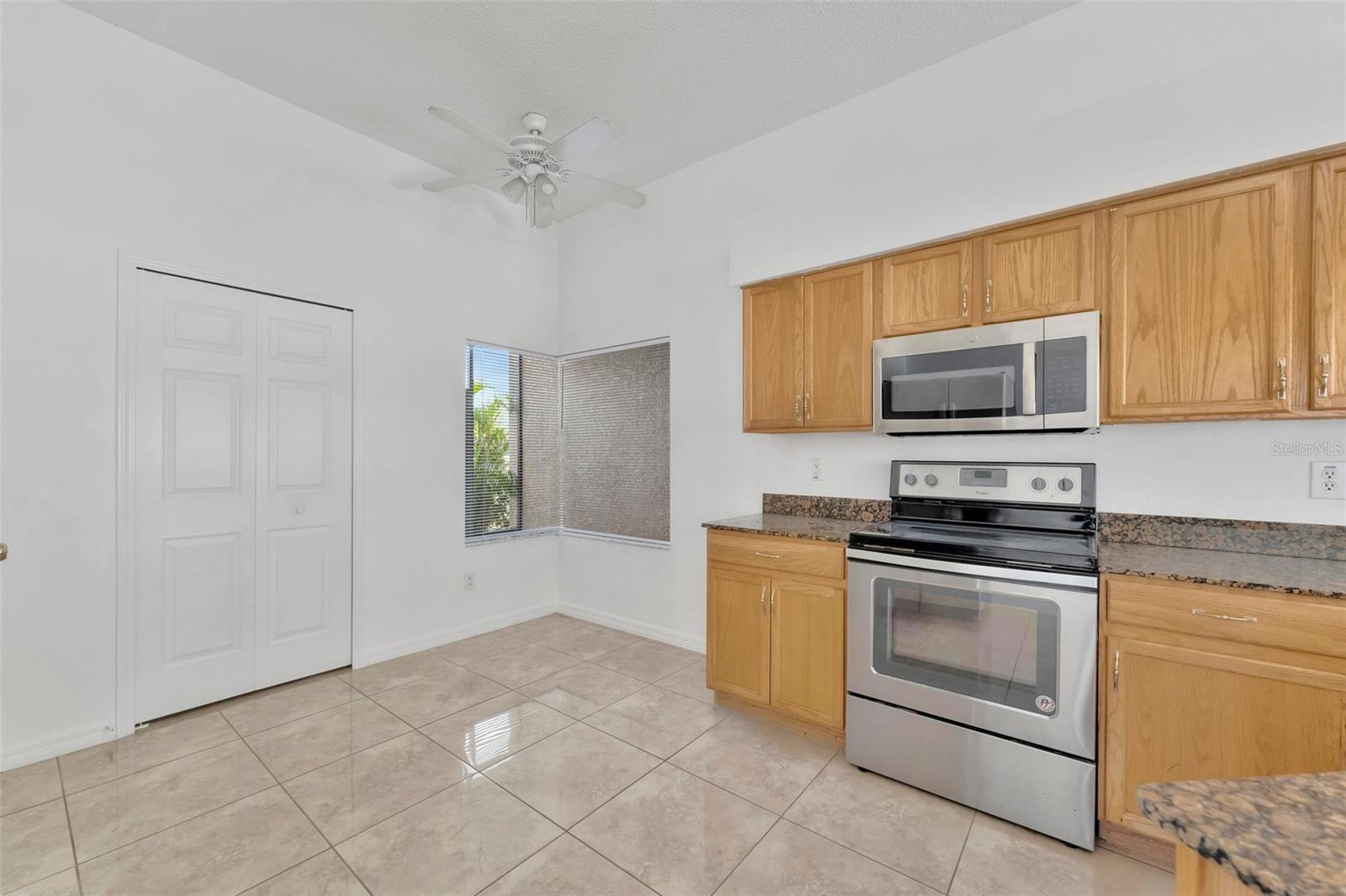 Image 13 of 30 For 11007 Whitecap Drive