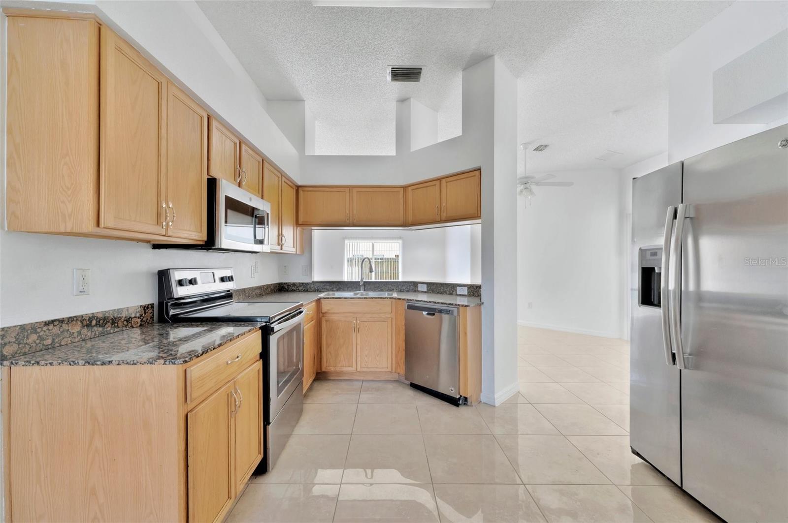 Image 14 of 30 For 11007 Whitecap Drive