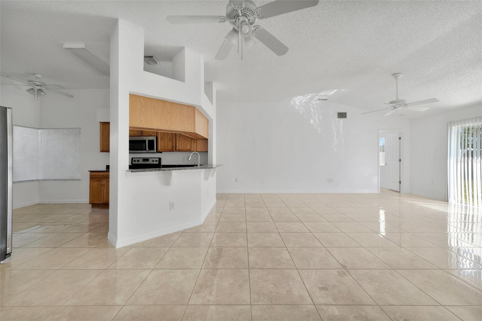 Image 16 of 30 For 11007 Whitecap Drive