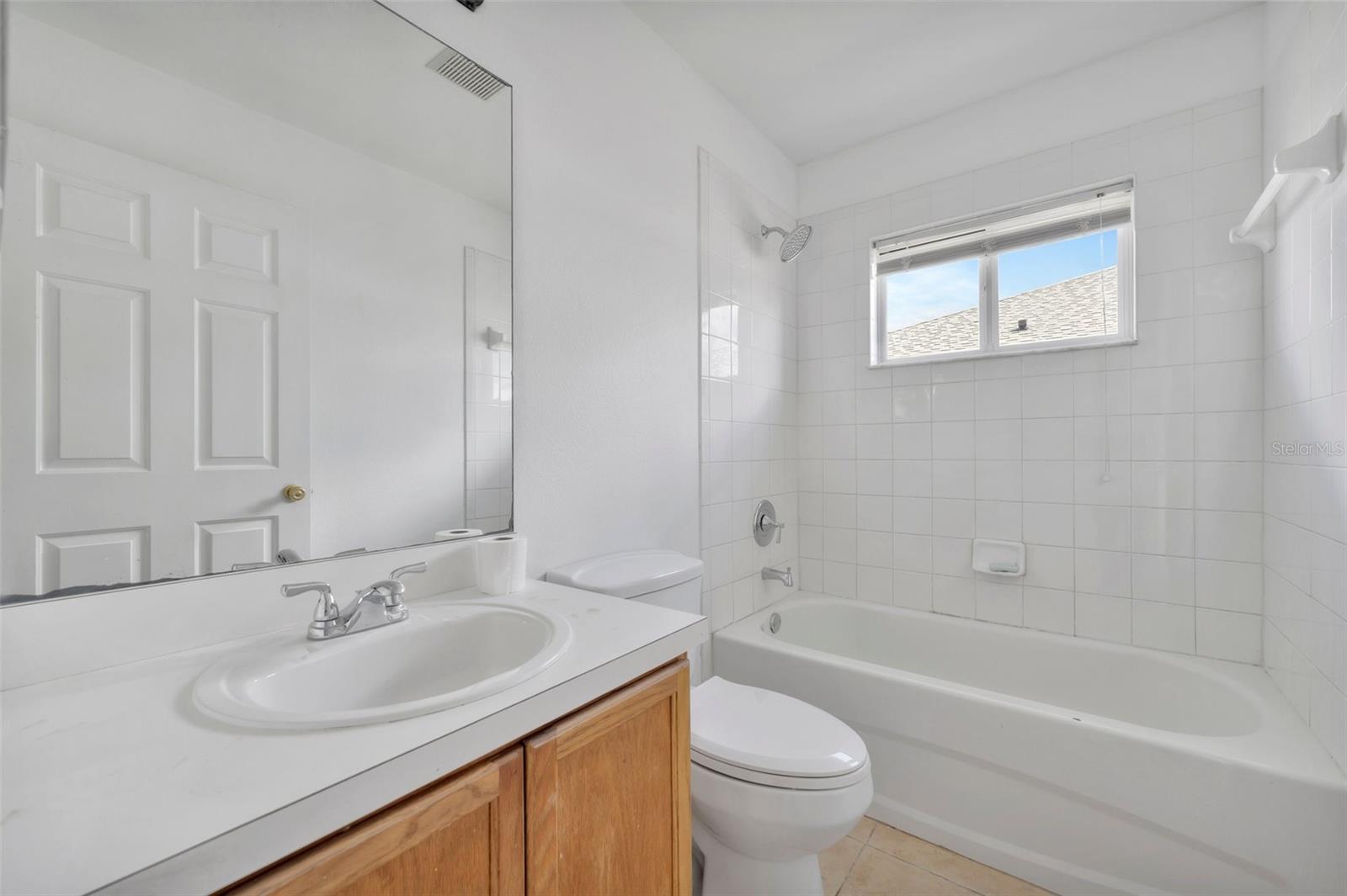 Image 27 of 30 For 11007 Whitecap Drive