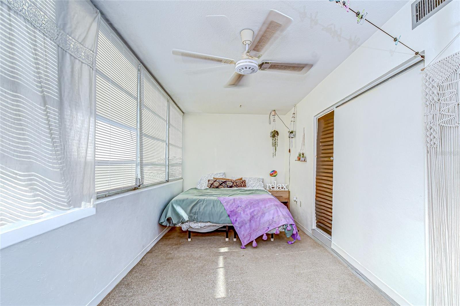 Image 11 of 24 For 5150 10th Avenue N 211