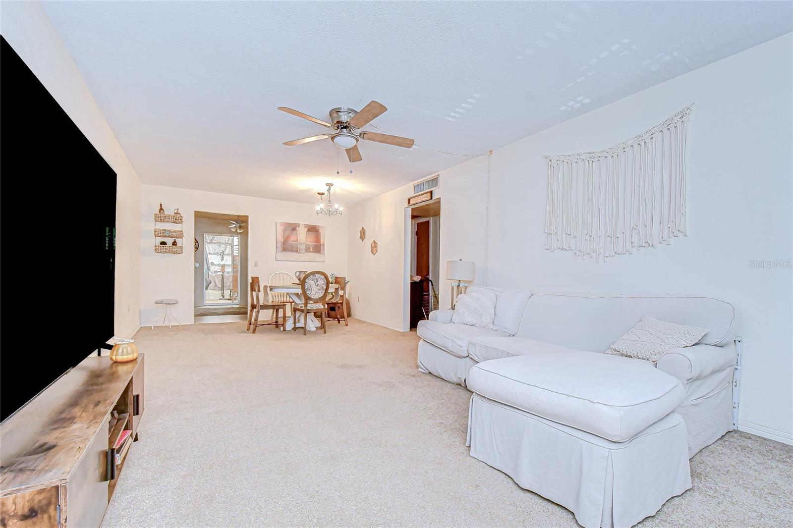 Image 6 of 24 For 5150 10th Avenue N 211