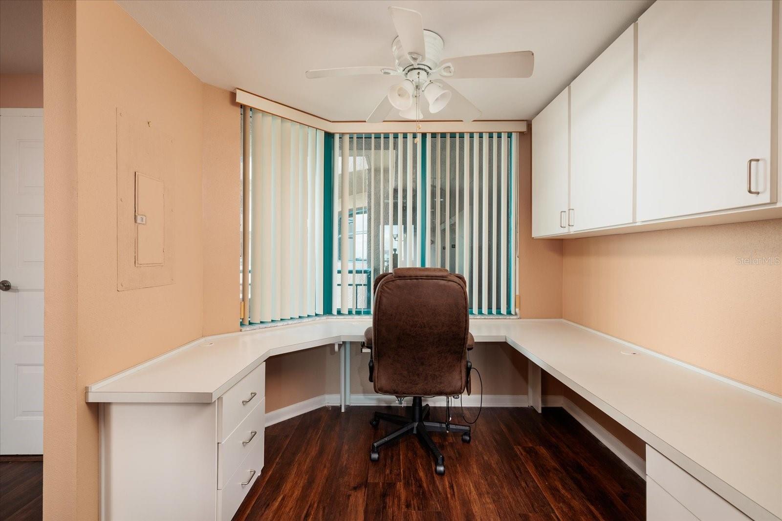 Image 10 of 67 For 1520 Gulf Boulevard 1606