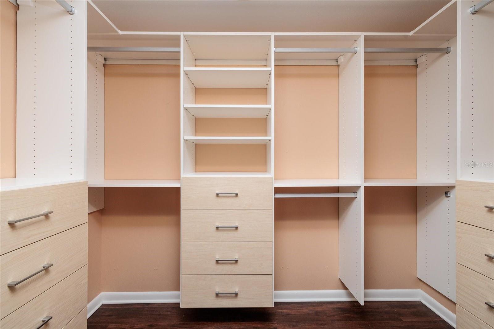 Image 35 of 67 For 1520 Gulf Boulevard 1606