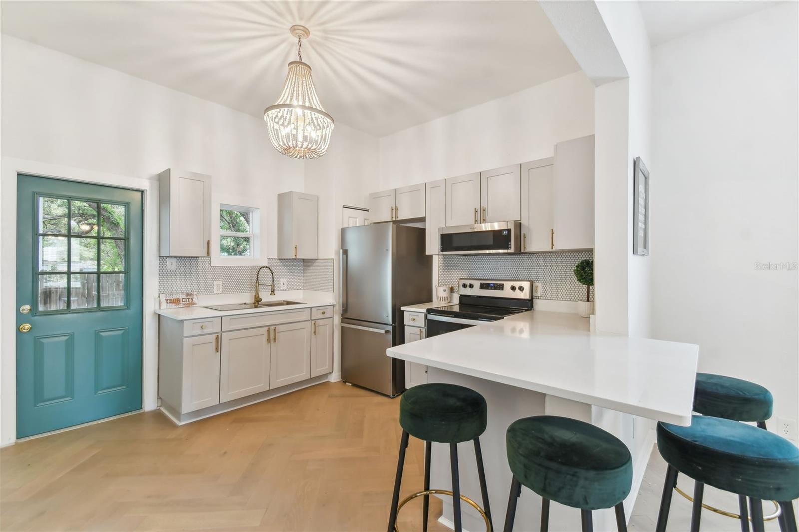 Image 6 of 16 For 2505 12th Street