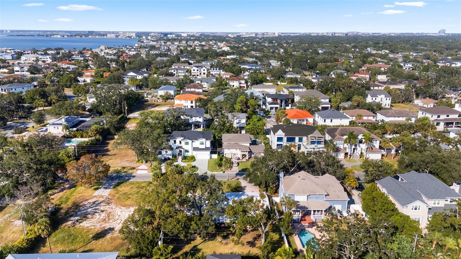 Image 14 of 17 For 5026 Longfellow Avenue