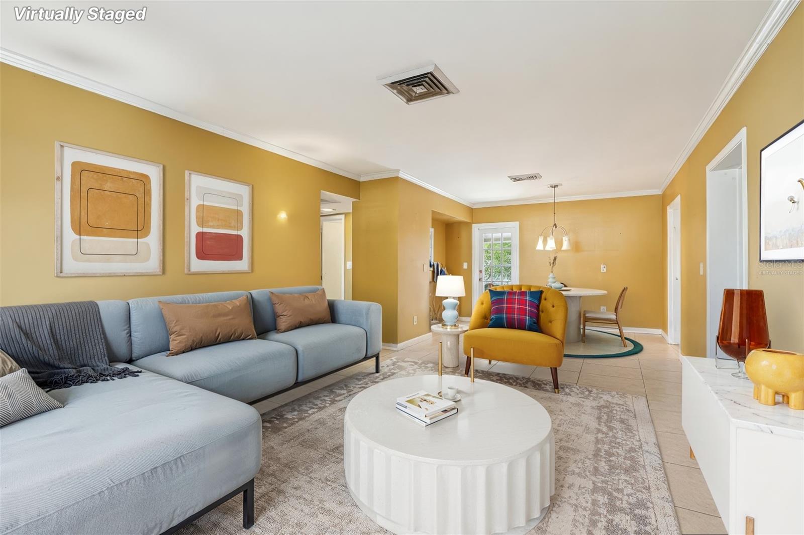 Listing photo id 2 for 3914 San Miguel Street