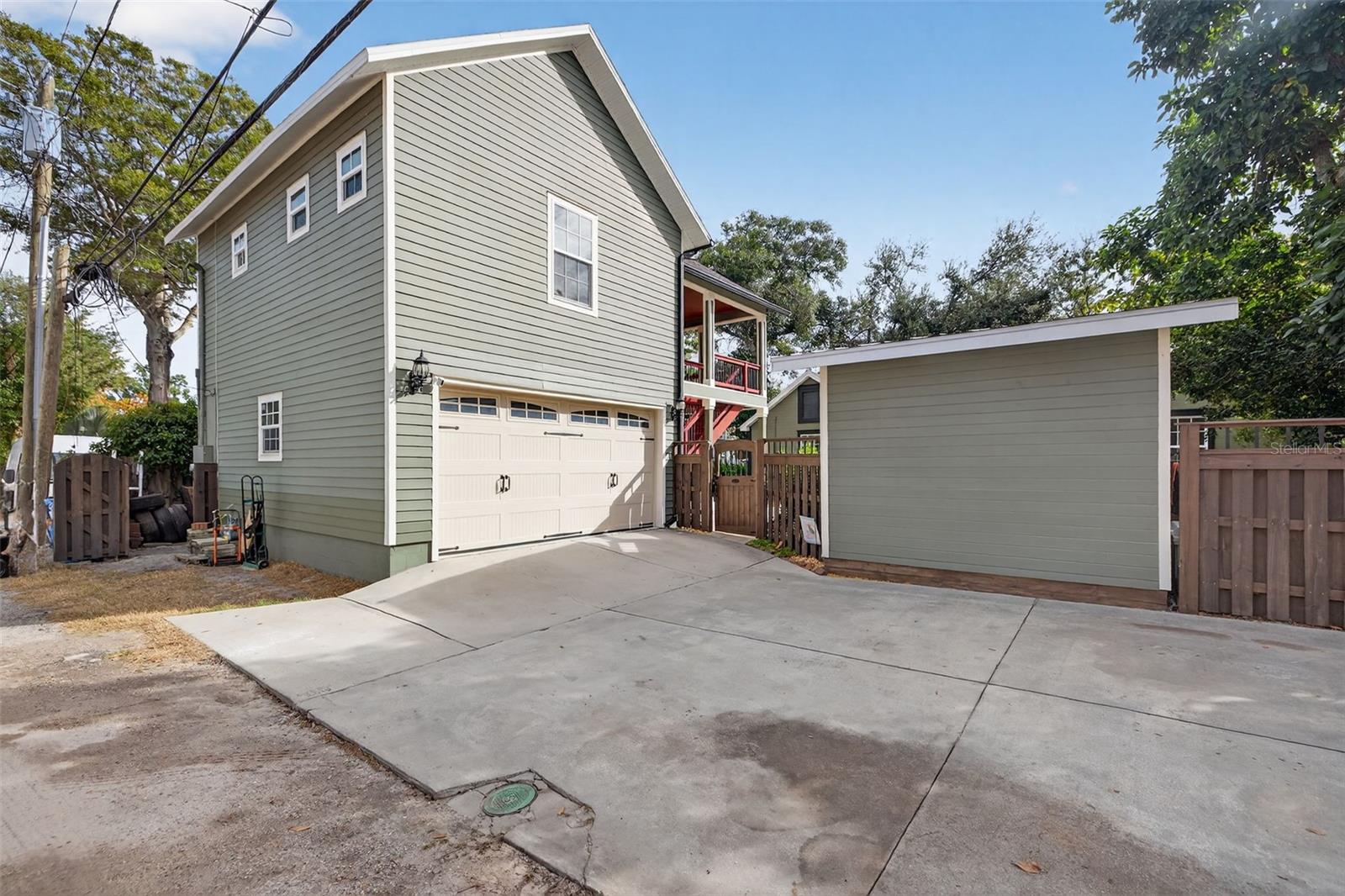 Image 54 of 63 For 737 28th Avenue N