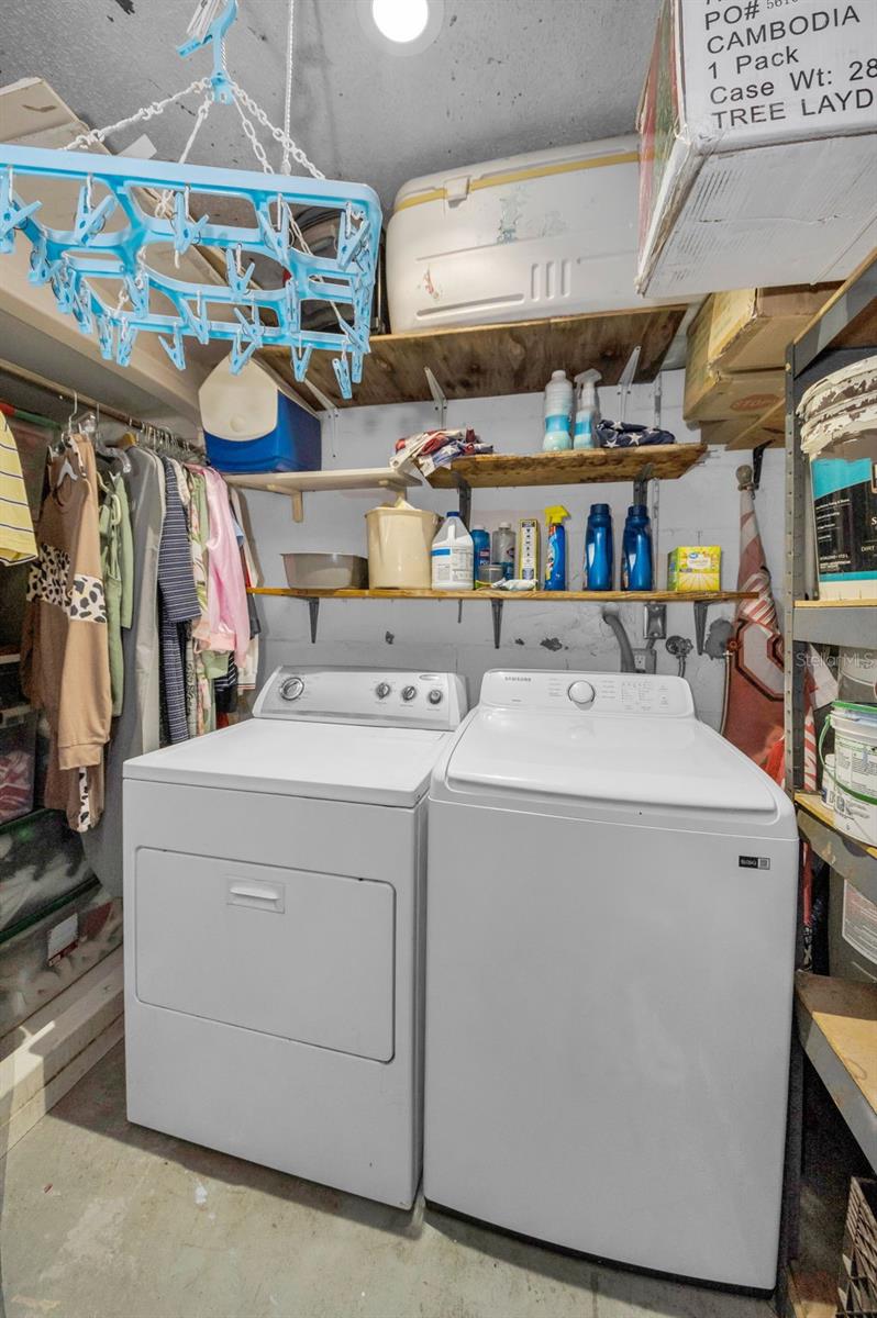 Image 19 of 20 For 8037 Powder Horn Circle