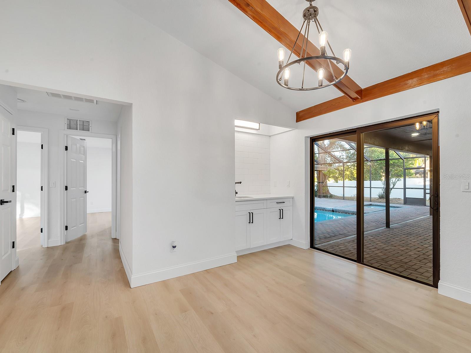 Image 22 of 62 For 602 Penn National Road