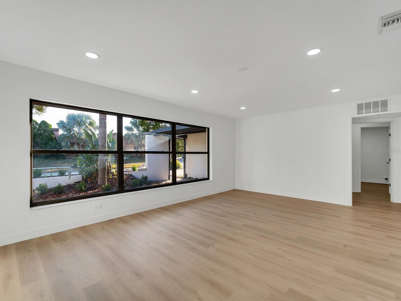 Image 34 of 62 For 602 Penn National Road