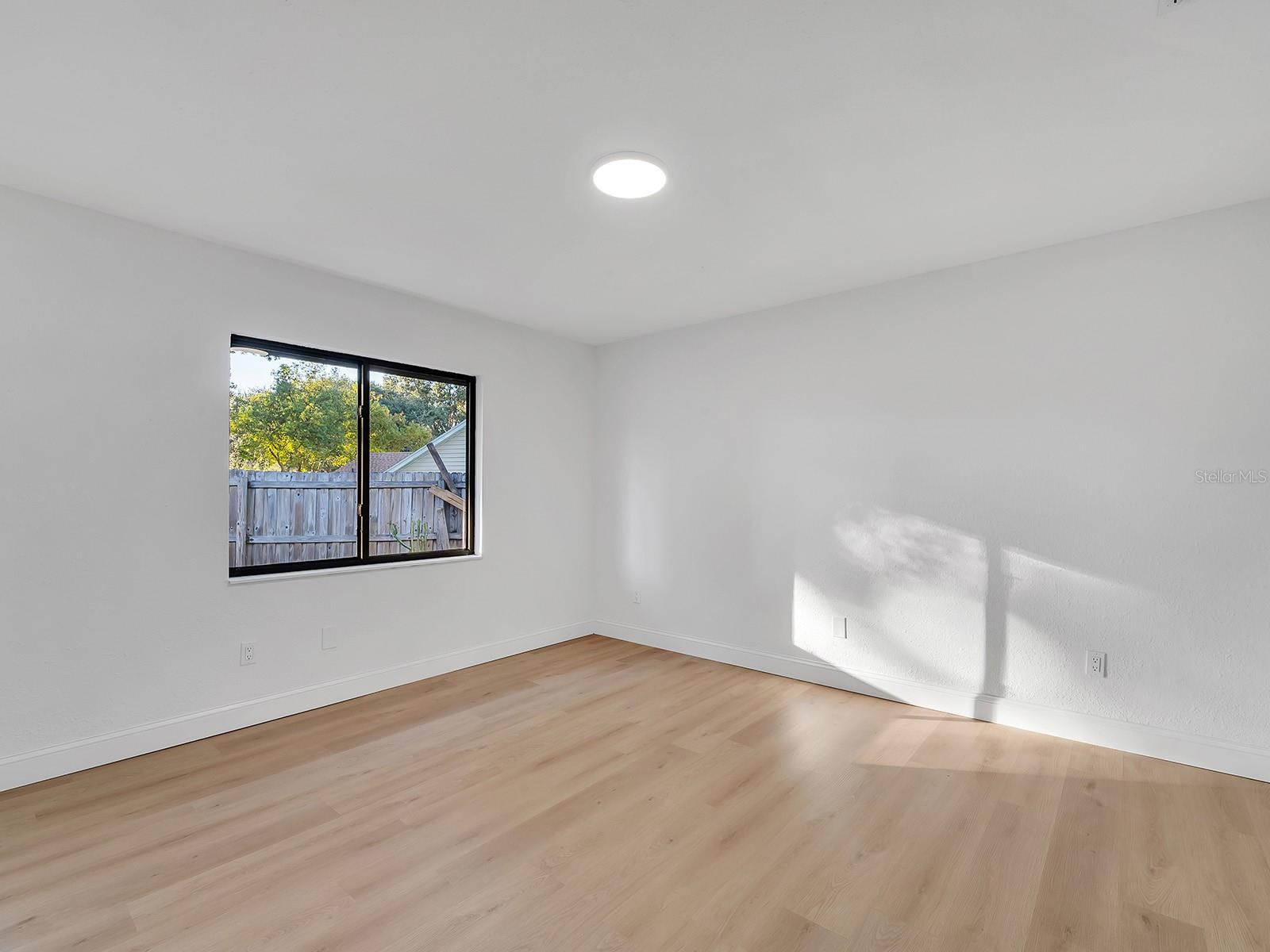 Image 42 of 62 For 602 Penn National Road