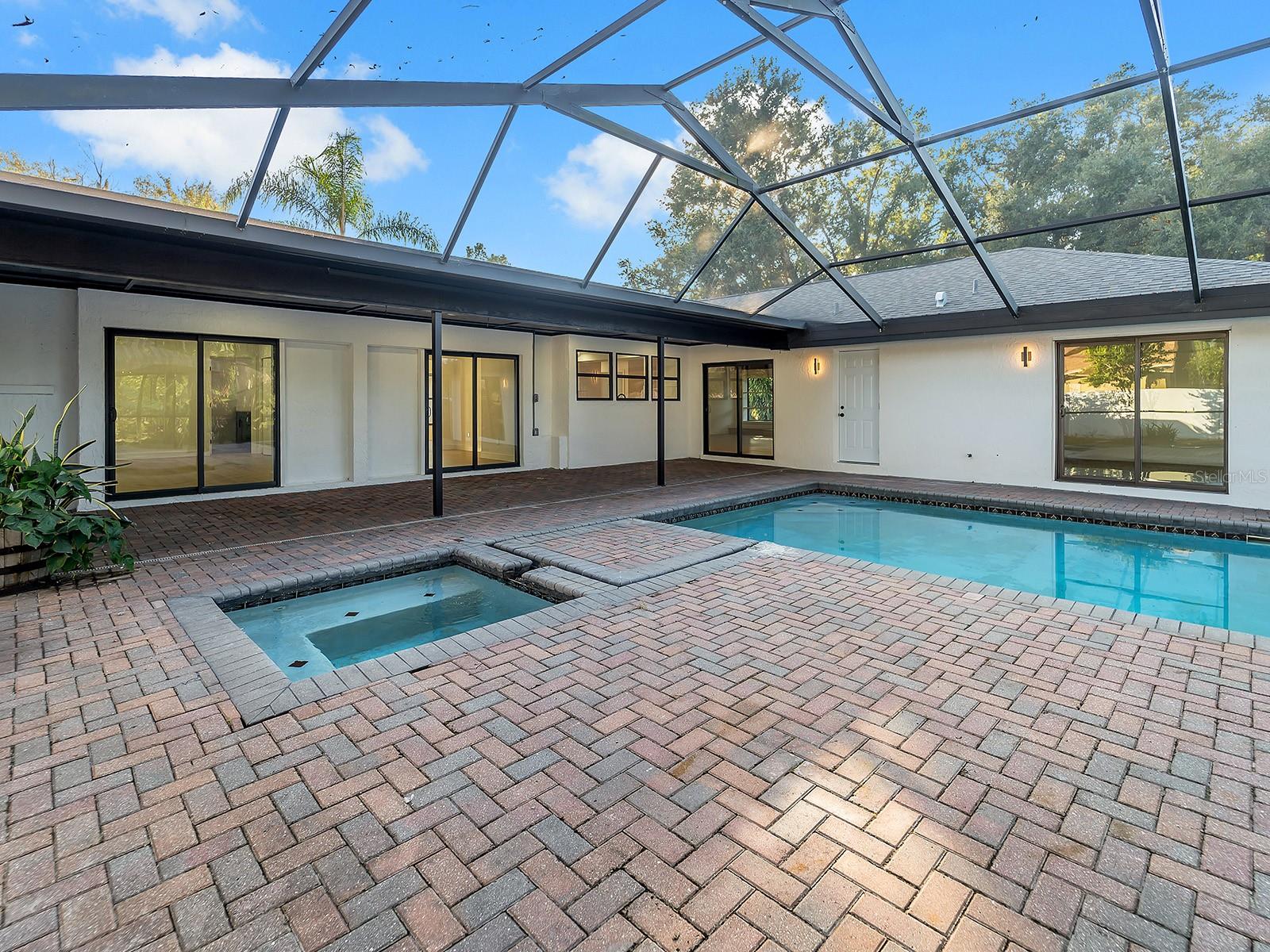 Image 48 of 62 For 602 Penn National Road