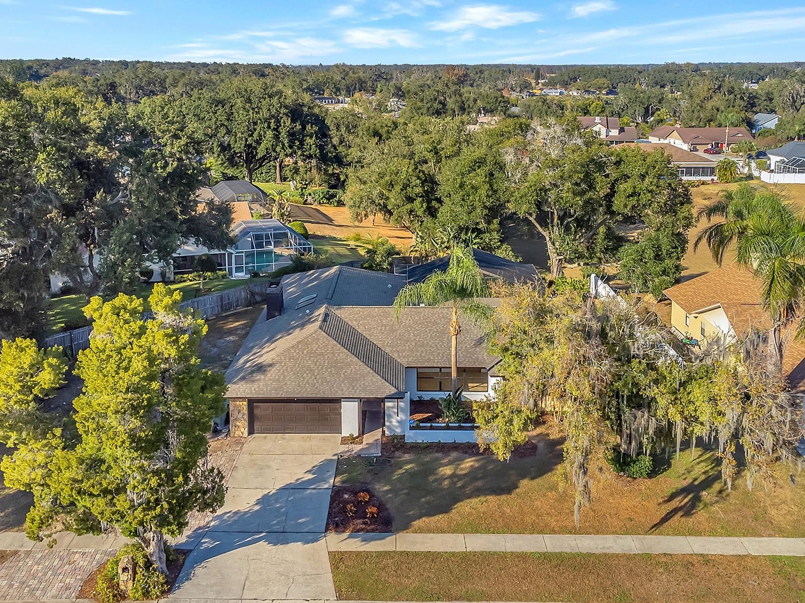 Image 7 of 62 For 602 Penn National Road