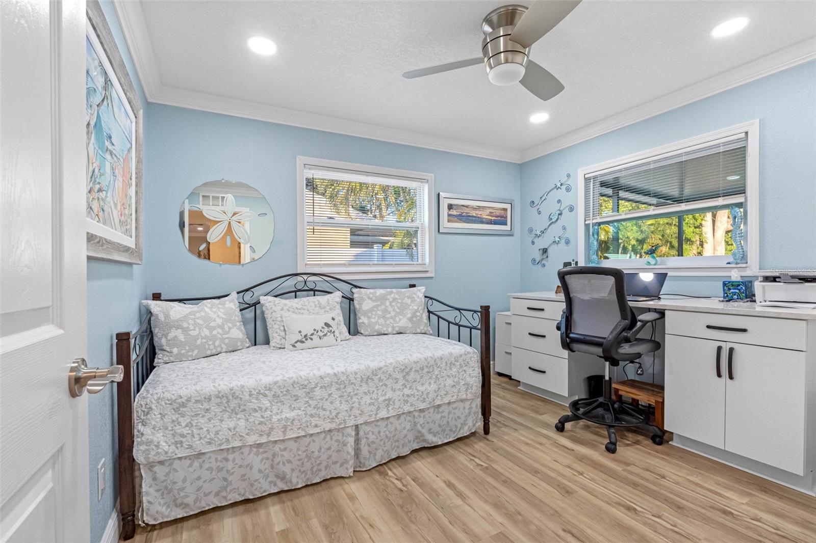 Image 23 of 48 For 8139 129th Lane N