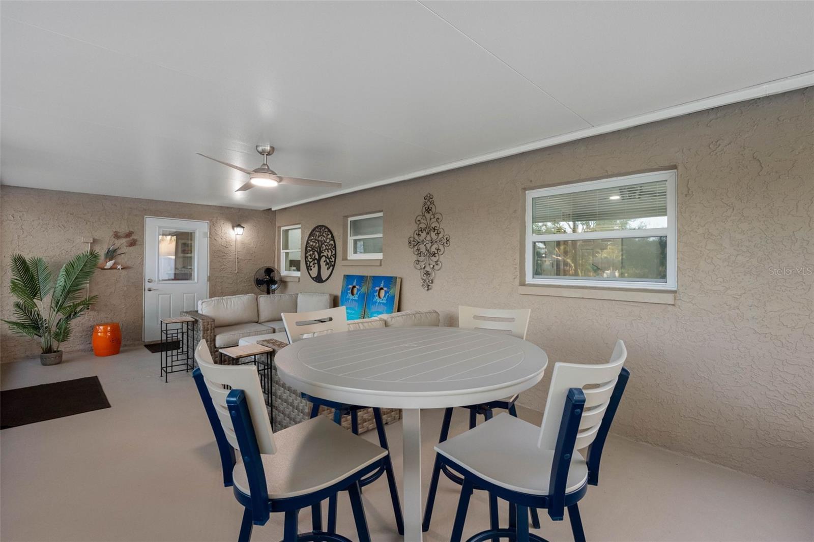 Image 28 of 48 For 8139 129th Lane N