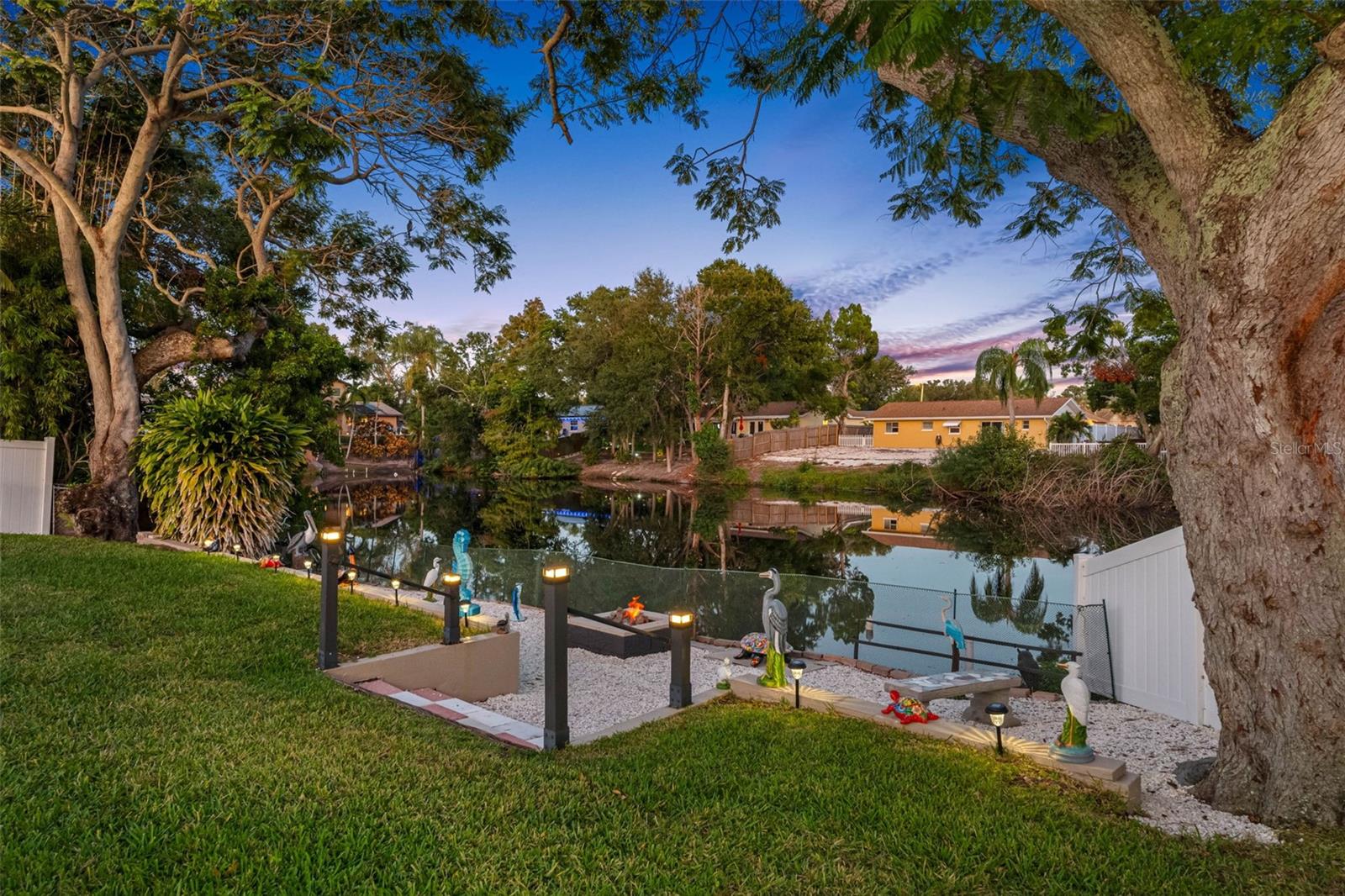 Image 34 of 48 For 8139 129th Lane N