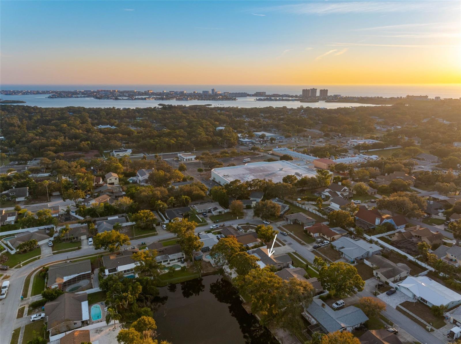 Image 4 of 48 For 8139 129th Lane N