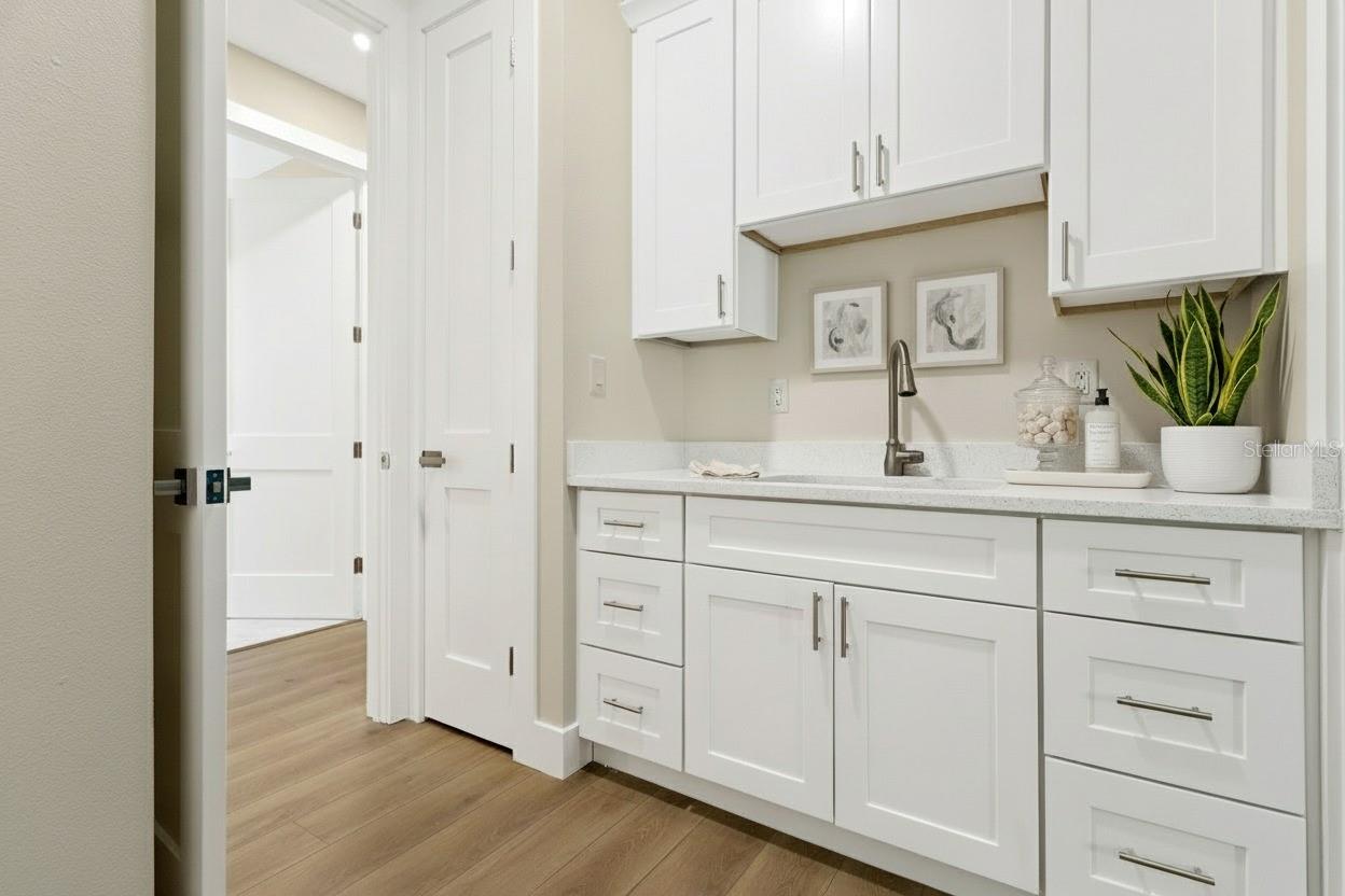 Image 15 of 72 For 13040 Tinamou Avenue