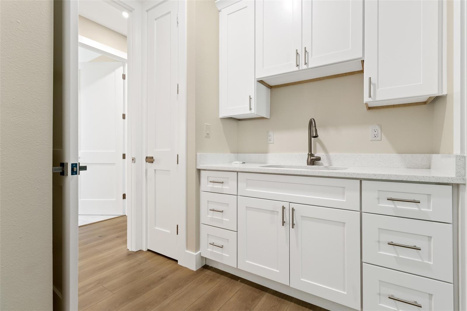 Image 46 of 72 For 13040 Tinamou Avenue