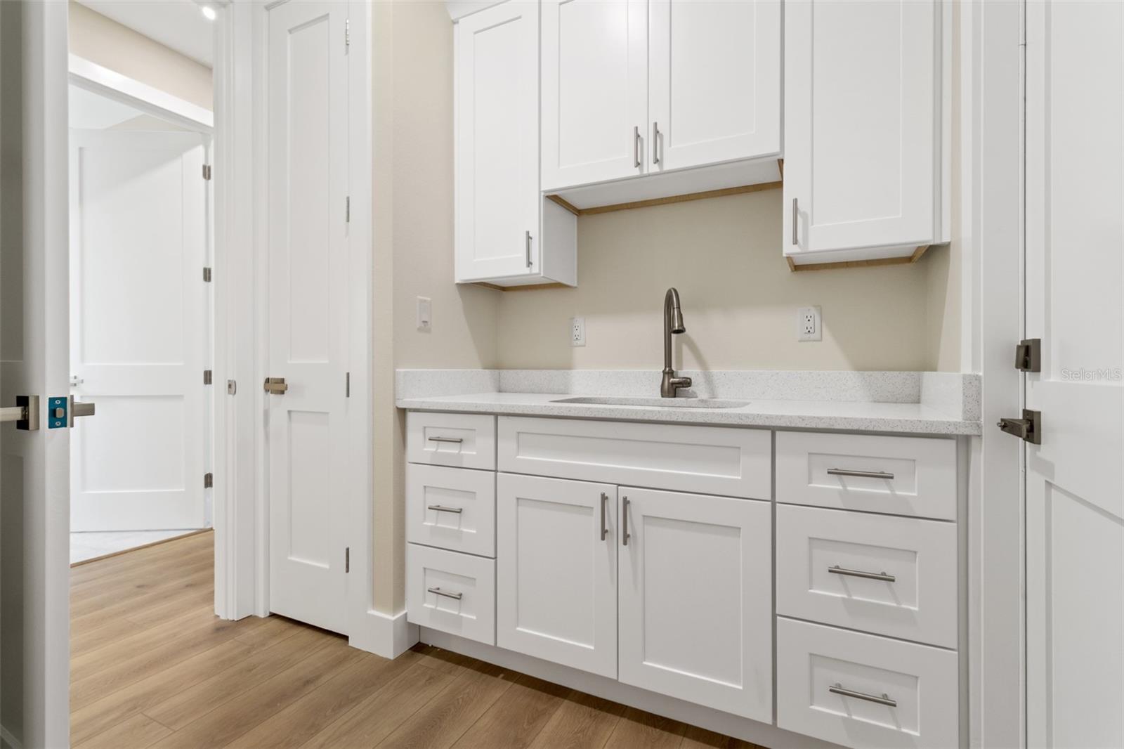 Image 47 of 72 For 13040 Tinamou Avenue