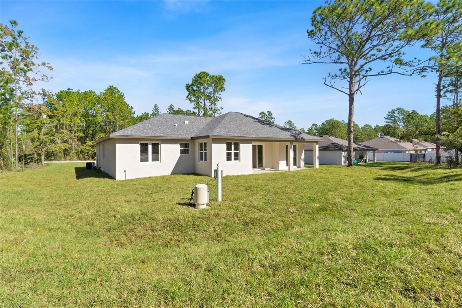 Image 52 of 72 For 13040 Tinamou Avenue