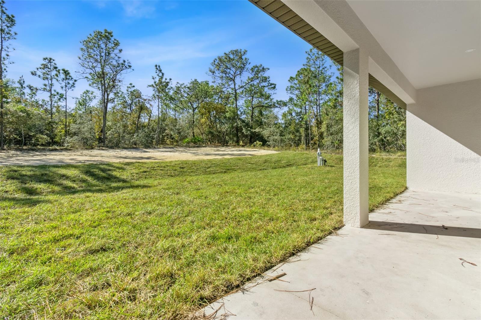 Image 54 of 72 For 13040 Tinamou Avenue