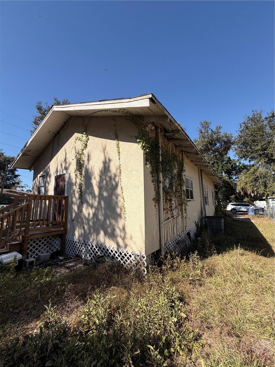 Image 2 of 7 For 3203 Emma Street