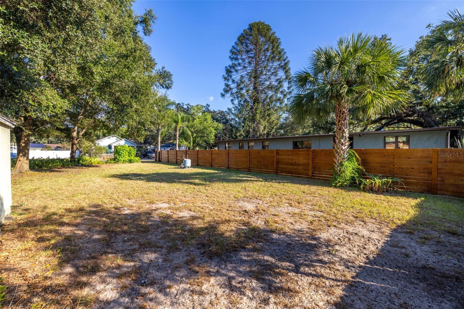 Image 6 of 6 For 5806 N 17th Street